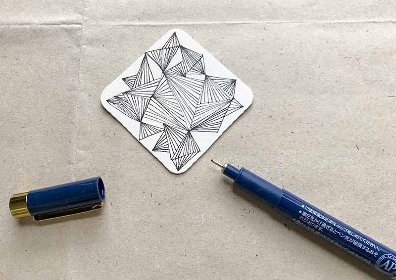 ゼンタングル（zentangle）ビジュータイルでモノタングル