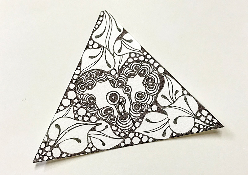 ゼンタングル（zentangle）インクトーバータングレス