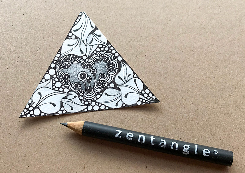 ゼンタングル（zentangle）インクトーバータングレス