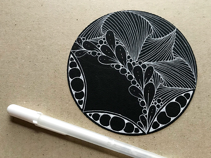 zentangle（ゼンタングル）ブラックタイル