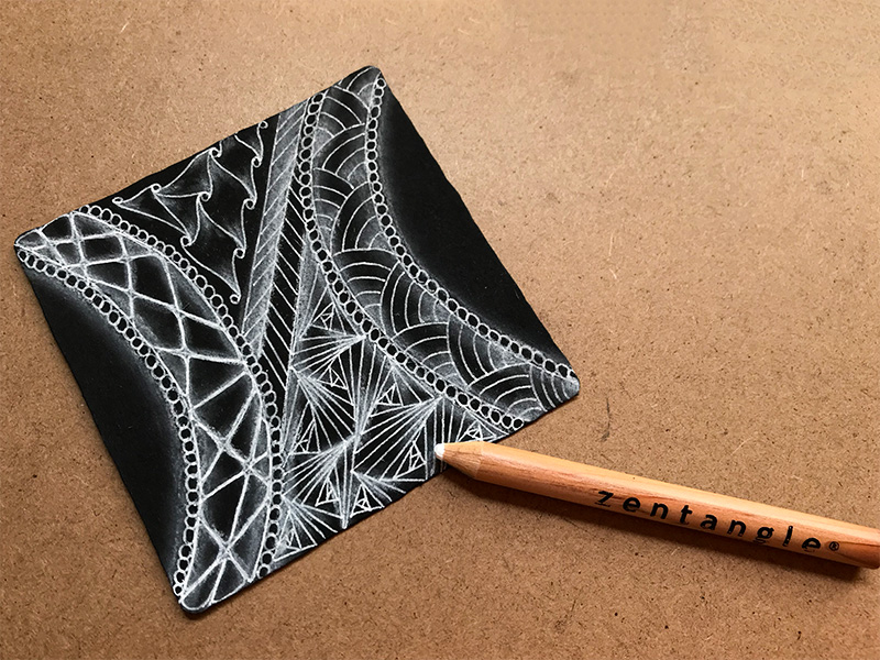 zentangle（ゼンタングル）ブラックタイル