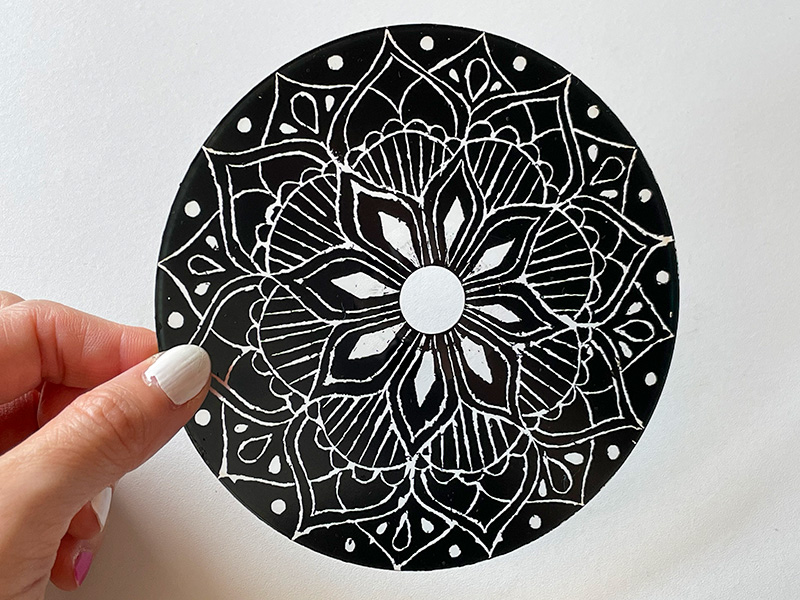 スクラッチアート・曼荼羅ゼンタングル（mandala zentangle）